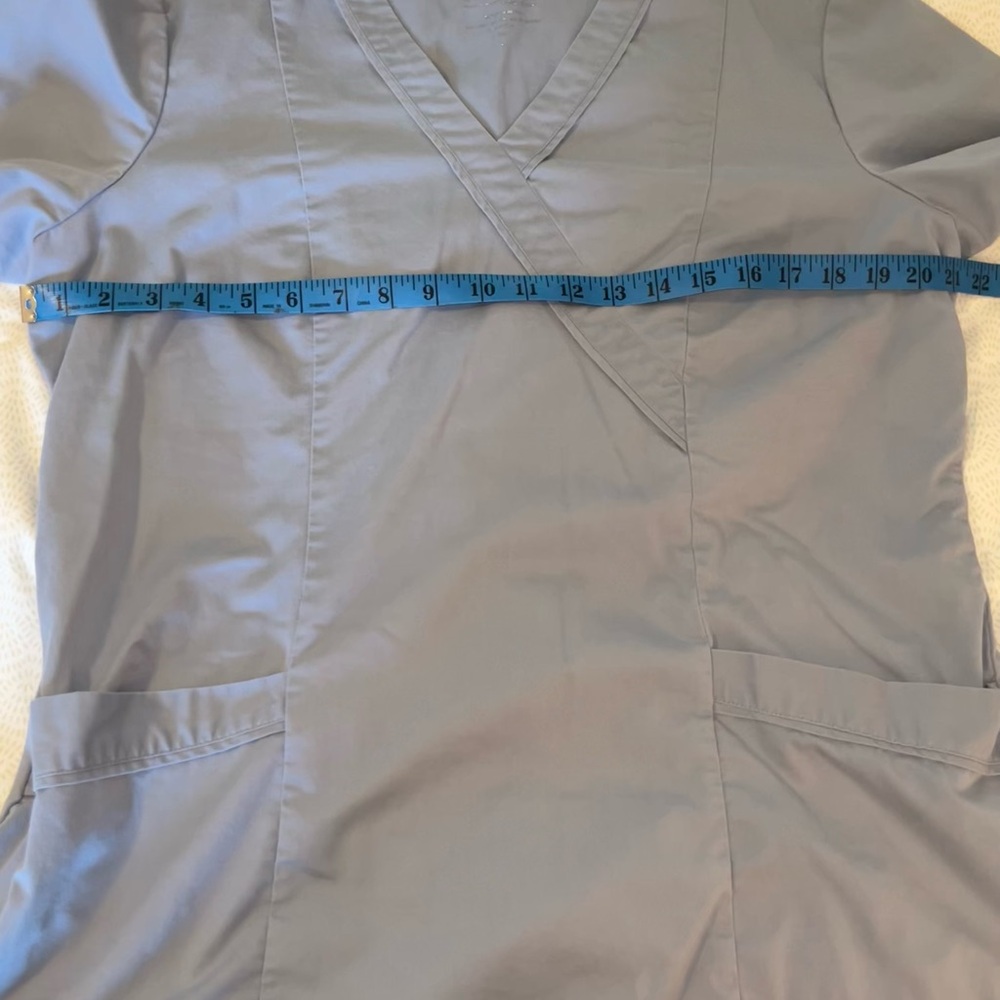 Scrub SET - Picture 4 of 10